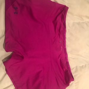 Under Armour fitted Heat Gear short